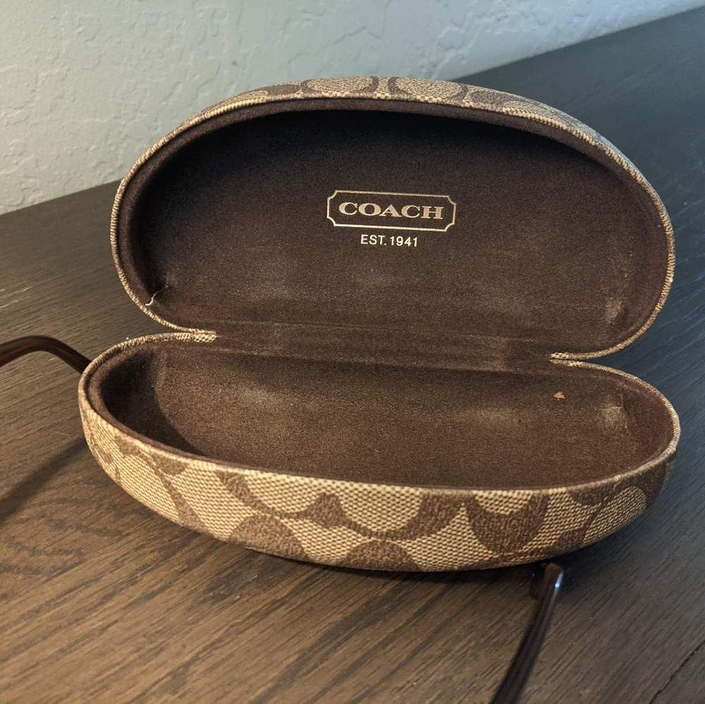 Coach Sunglasses | Tortoise Shell - Picture 4 of 6